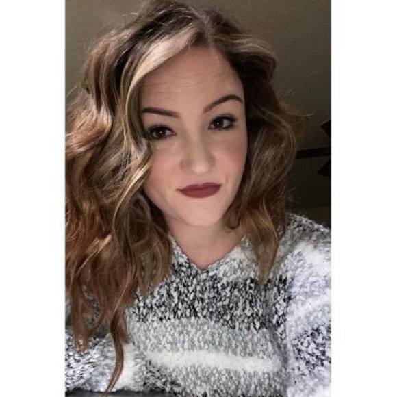 Meet your Posher, Brianna - Picture 1 of 1